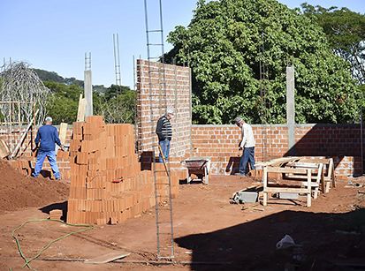 Prefeitura investe R$ 10 milhões em obras nas escolas