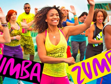 Hoje tem zumba na Praça Miguel Rossafa 