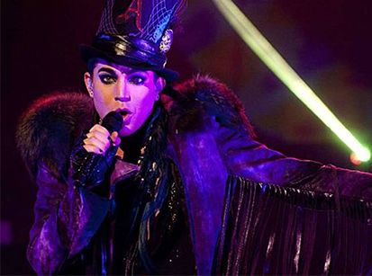 Adam Lambert no Brasil é pura onda de ‘fake news’...