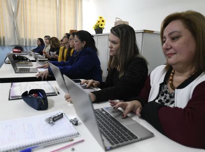 Tecnologia em todas as escolas de Umuarama 