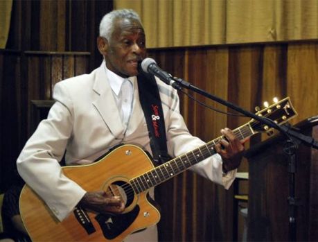 Professor Washington: Ele dedicou a vida inteira a ensinar música Professor Washington: Ele dedicou a vida inteira a ensinar música