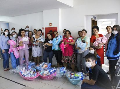 Educação Adventista realiza segunda edição do projeto “Adote uma Mãe”