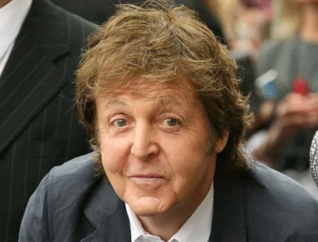 Paul McCartney cantará em Curitiba em dezembro! Paul McCartney cantará em Curitiba em dezembro!