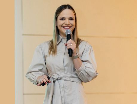 Pediatra Leslye Sartori é convidada para falar sobre autismo na Câmara dos Deputados Pediatra Leslye Sartori é convidada para falar sobre autismo na Câmara dos Deputados