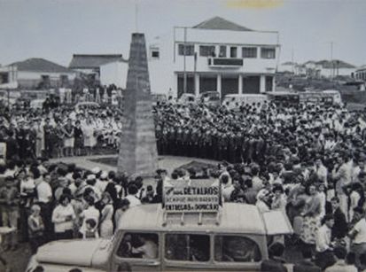 O antigo obelisco da Praça Santos Dumont que o tempo demoliu!