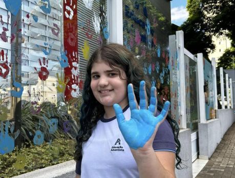 ABRIL AZUL NA ESCOLA ADVENTISTA