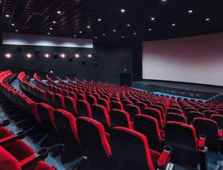 FREQUÊNCIA AOS CINEMAS EM QUEDA LIVRE FREQUÊNCIA AOS CINEMAS EM QUEDA LIVRE