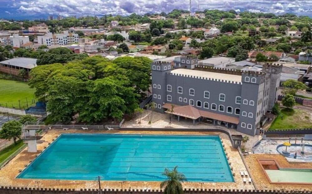 CLUBE PORTUGUÊS ANIVERSARIA JUNTO COM UMUARAMA