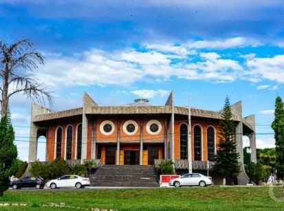 CATEDRAL DE UMUARAMA CELEBRA MEIO SÉCULO! CATEDRAL DE UMUARAMA CELEBRA MEIO SÉCULO!