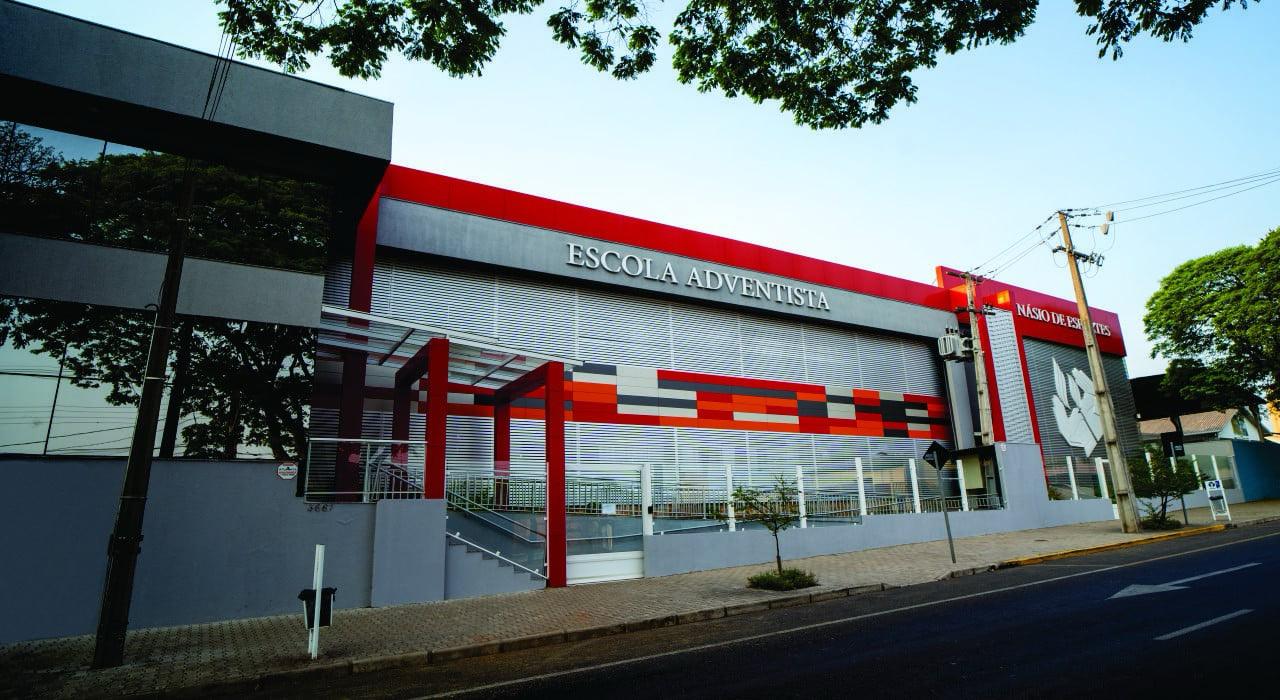 COLÉGIO ADVENTISTA UNE TRADIÇÃO, INOVAÇÃO E FÉ!