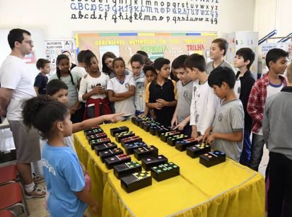 Estudantes de Umuarama expõem o mundo fantástico da Matemática   