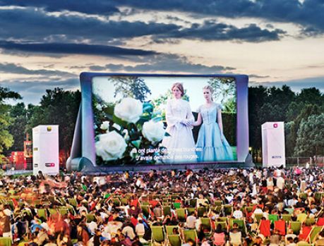 Aniversário de Umuarama: Segunda tem Cinema na Praça!!! Aniversário de Umuarama: Segunda tem Cinema na Praça!!!