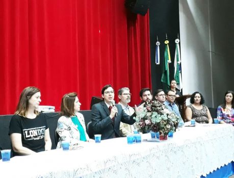 Núcleo Regional de Educação promoveu debates nas escolas Núcleo Regional de Educação promoveu debates nas escolas