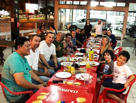 “Feras” da Salla Comunicação em ritmo de festa de Natal “Feras” da Salla Comunicação em ritmo de festa de Natal