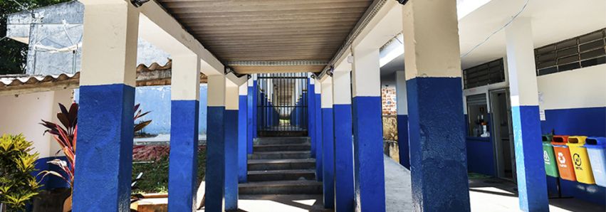 Prefeitura está revitalizando escolas