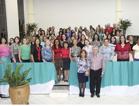 Encontro de Corais na Igreja Evangélica Assembleia de Deus Encontro de Corais na Igreja Evangélica Assembleia de Deus