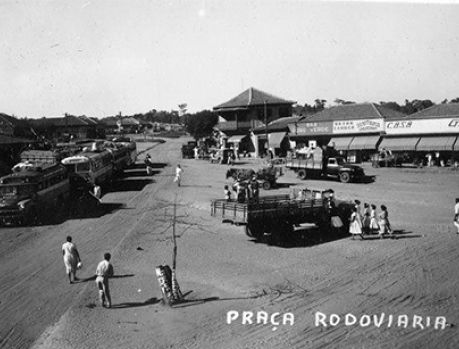 Roda de conversa vai recordar antigas histórias de Umuarama Roda de conversa vai recordar antigas histórias de Umuarama