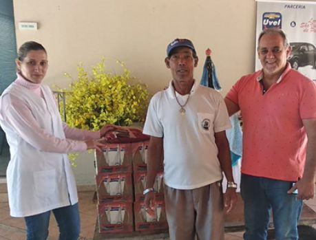 Segunda solidária rendeu 130 litros de leite Segunda solidária rendeu 130 litros de leite