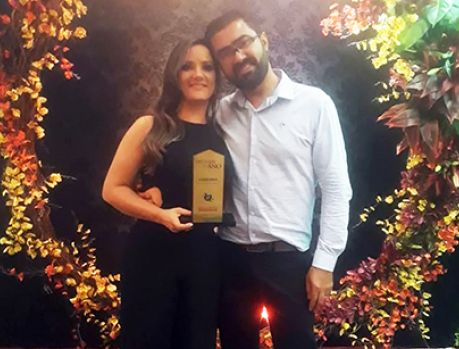 Clássico Móveis recebe prêmio de destaque no setor moveleiro Clássico Móveis recebe prêmio de destaque no setor moveleiro