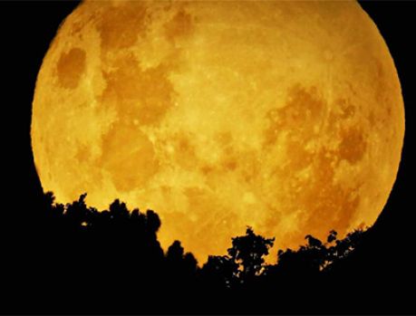 Curta e fotografe: Superlua vai iluminar o céu nesta segunda-feira Curta e fotografe: Superlua vai iluminar o céu nesta segunda-feira