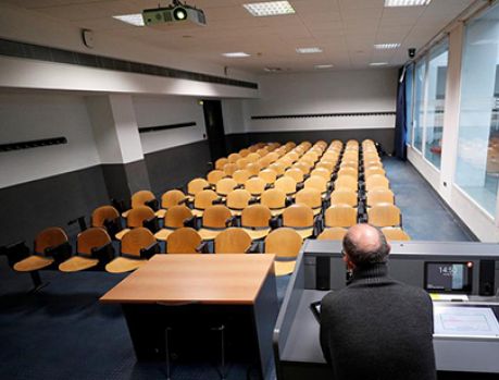 Coronavírus deixa metade dos estudantes do mundo sem aulas! Coronavírus deixa metade dos estudantes do mundo sem aulas!