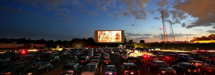 Cine drive-in está na moda outra vez!   