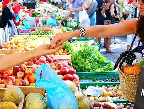 Novo decreto suspendeu a tradicional feira livre aos domingos! Novo decreto suspendeu a tradicional feira livre aos domingos!