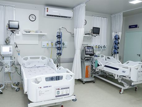 Governador Ratinho Jr. visita Umuarama e abre leitos no Hospital Cemil Governador Ratinho Jr. visita Umuarama e abre leitos no Hospital Cemil