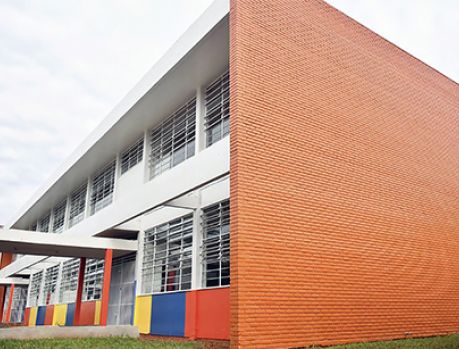 Prefeitura de Umuarama investiu R$ 15 milhões nas escolas municipais! Prefeitura de Umuarama investiu R$ 15 milhões nas escolas municipais!