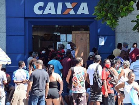 Caixa abre agências no Paraná neste sábado para pagar auxílios Caixa abre agências no Paraná neste sábado para pagar auxílios