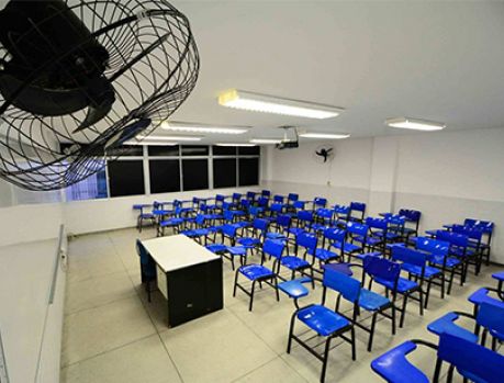 Professores do Paraná não voltarão às aulas!!! Professores do Paraná não voltarão às aulas!!!