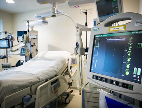 Paraná já pagou + de R$75 milhões em leitos em hospitais! Paraná já pagou + de R$75 milhões em leitos em hospitais!