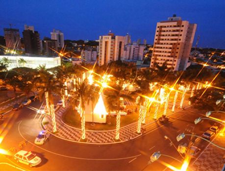 Umuarama não terá o Papai Noel da Prefeitura neste ano Umuarama não terá o Papai Noel da Prefeitura neste ano