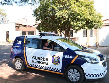 Faça a sua parte: denuncie para a Guarda Municipal! Faça a sua parte: denuncie para a Guarda Municipal!
