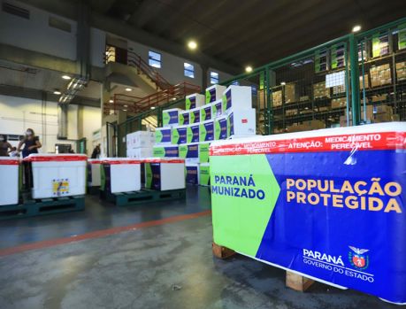 Até agora, apenas 2,8% da população do Paraná foi vacinada!!! Até agora, apenas 2,8% da população do Paraná foi vacinada!!!
