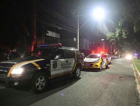 Guarda Municipal atendeu mais de 630 denúncias em março!!! Guarda Municipal atendeu mais de 630 denúncias em março!!!
