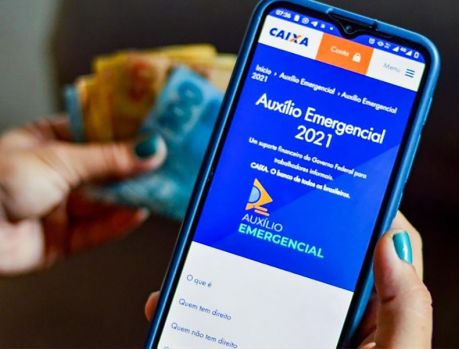 Trabalhadores nascidos em maio podem sacar auxílio emergencial Trabalhadores nascidos em maio podem sacar auxílio emergencial