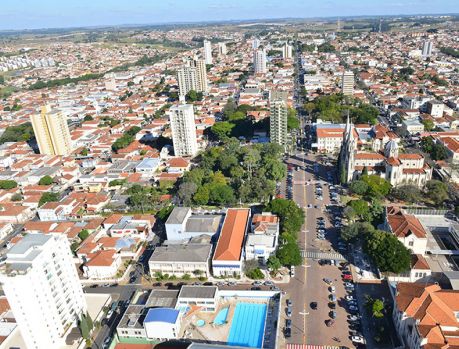Cidade com mais de 100 mil habitantes será vacinada num só dia! 