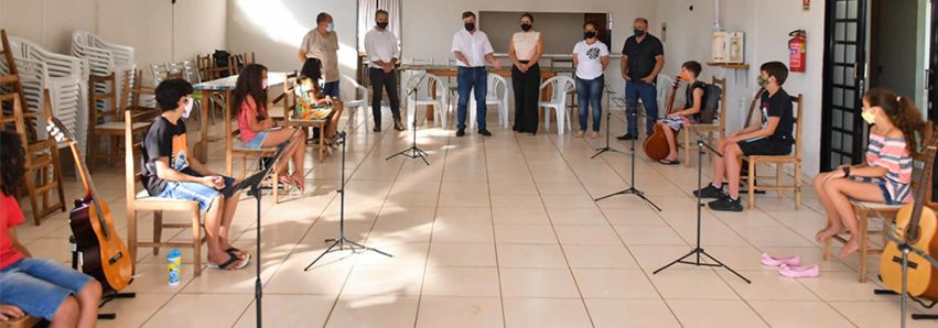 Música nos bairros de Umuarama