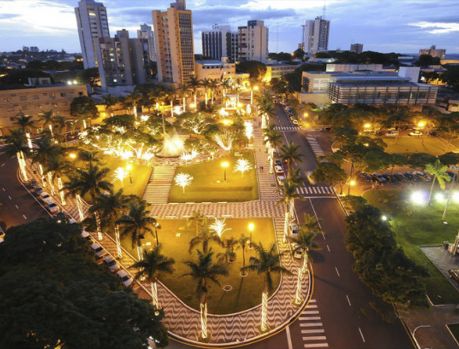 O Natal de Reencontros começa hoje em Umuarama! O Natal de Reencontros começa hoje em Umuarama!