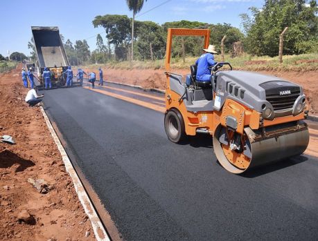 Aeroporto de Umuarama ganha uma nova via de acesso 