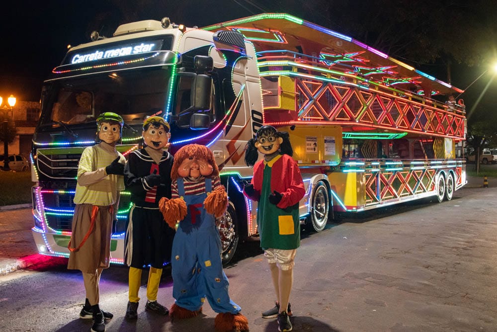 A Carreta da Alegria Super Star está de partida e diz adeus a Umuarama