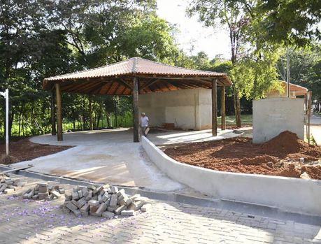 Construção da nova Sala Aré do Bosque dos Xetá está quase pronta Construção da nova Sala Aré do Bosque dos Xetá está quase pronta