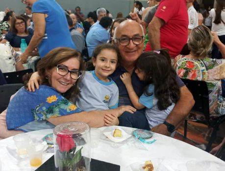 Música, emoção e alegria no Dia dos Avós na Escola Adventista Música, emoção e alegria no Dia dos Avós na Escola Adventista