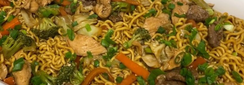 Tradicional Yakissoba da Aceu