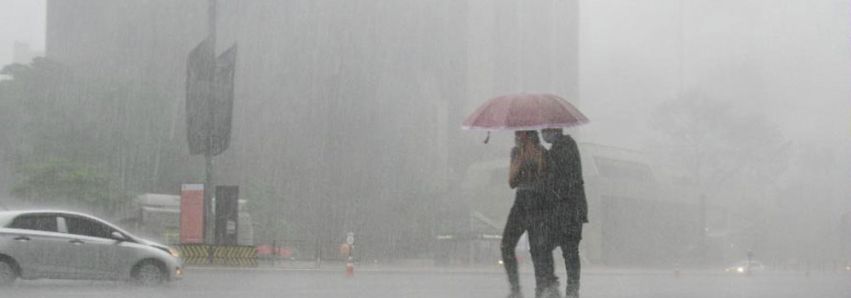 TEMPESTADE ARRASOU BAIRROS! 