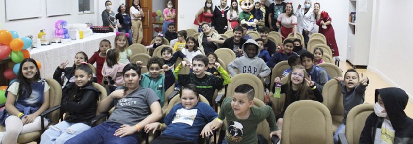CINE CEMIL FASCINA A GALERINHA 