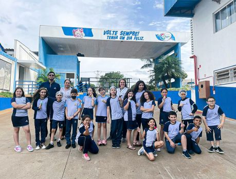 Alunos do 4º ano da Escola Adventista visitam a Sorvetes Guri Alunos do 4º ano da Escola Adventista visitam a Sorvetes Guri