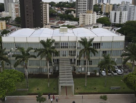 Prefeito avisa: Sem aprovação de projetos, vai ter rombo!!! Prefeito avisa: Sem aprovação de projetos, vai ter rombo!!!