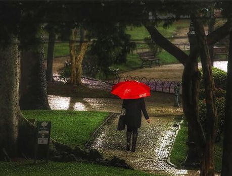Acredita na meteorologia? Pois ela prevê chuvas a semana inteira... Acredita na meteorologia? Pois ela prevê chuvas a semana inteira...
